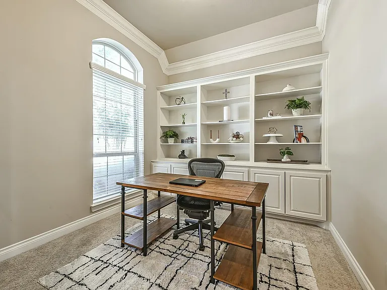 10323 Belvamera Rd — Photo 12