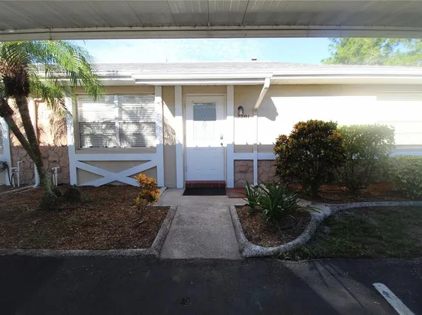 2201 Holkham Pl #114, Sun City Center, FL 33573
