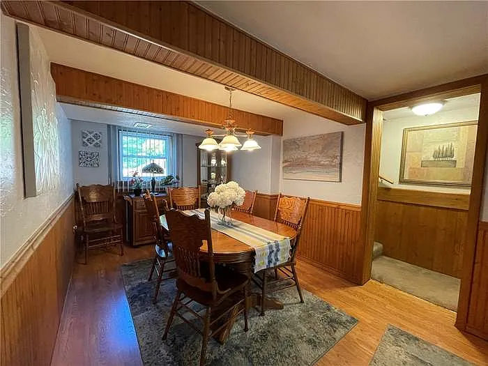 222 Rolling Dr — Photo 32