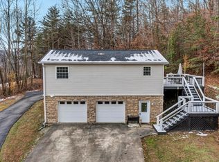 75 Hill N Dale Rd, Morehead, KY 40351