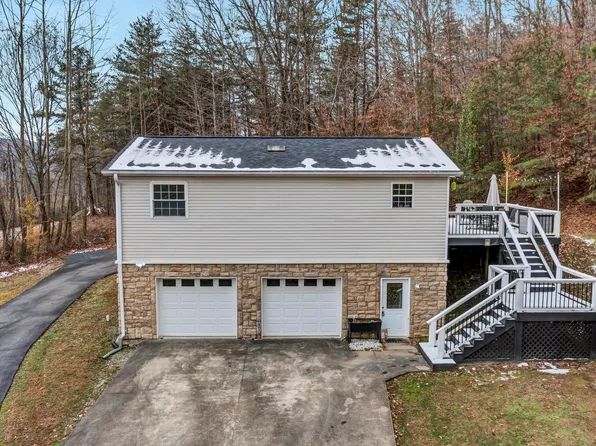 75 Hill N Dale Rd, Morehead, KY 40351