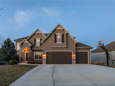21142 W 108th Ter, Olathe, KS, 66061