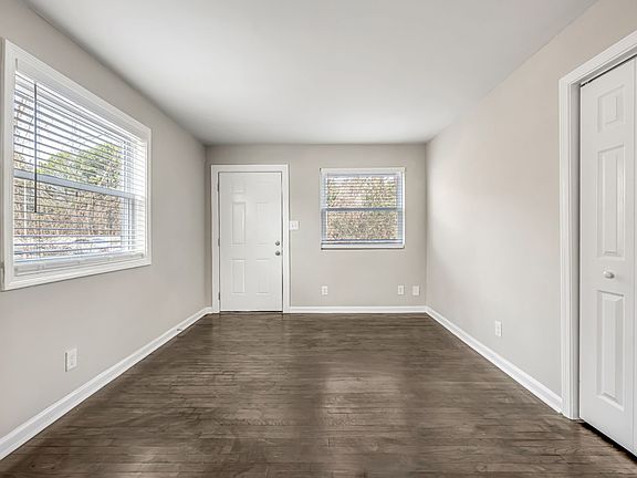 5th image of 2129 Martin Luther King Jr Dr SW APT B20
