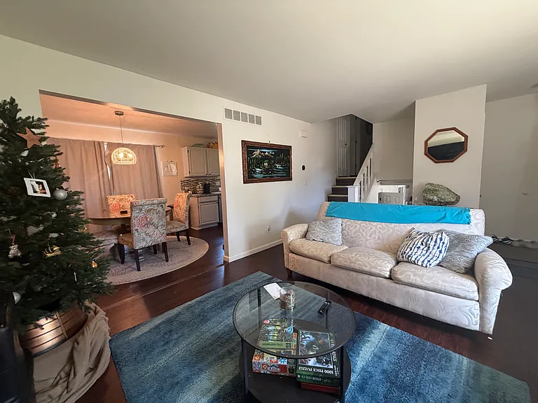741 Kentucky Dr — Photo 26