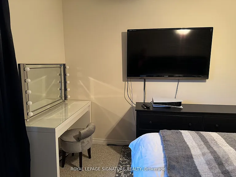 10 Waterview Dr — Photo 16
