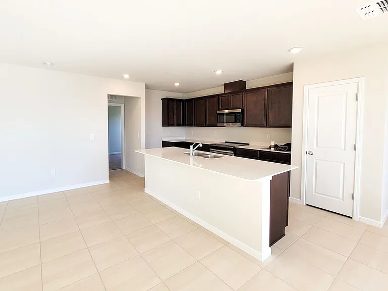 8423 Abalone Loop — Photo 20