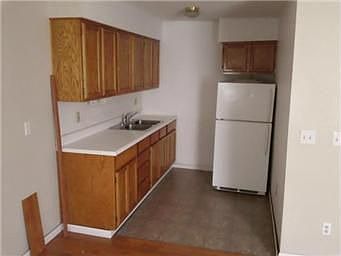 3rd image of 506 S 71st St