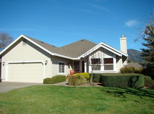 7971 Oakmont Dr, Santa Rosa, CA 95409