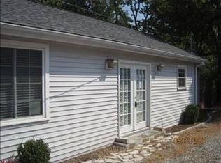 1016 N Warson Rd, Saint Louis, MO 63132