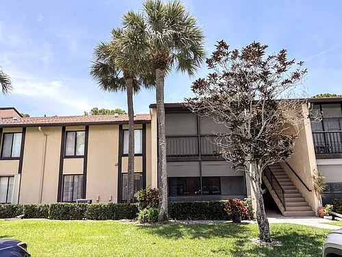 822 Sky Pine Way #C1 Photo 1