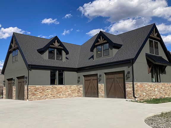 4th image of 259 S Meadow Dr