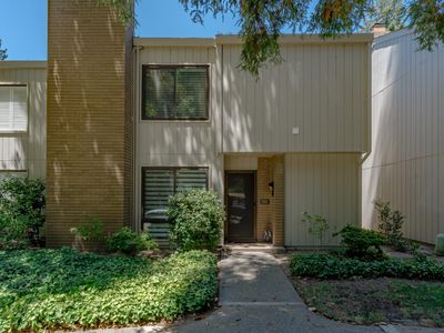 712 Elmhurst Cir, Sacramento, CA, 95825