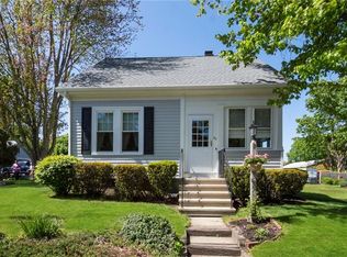 82 Murray Ave, North Kingstown, RI 02852