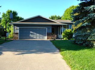 742 4th St N, Sartell, MN 56377