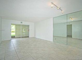 950 Hillcrest Dr APT 105, Hollywood, FL 33021