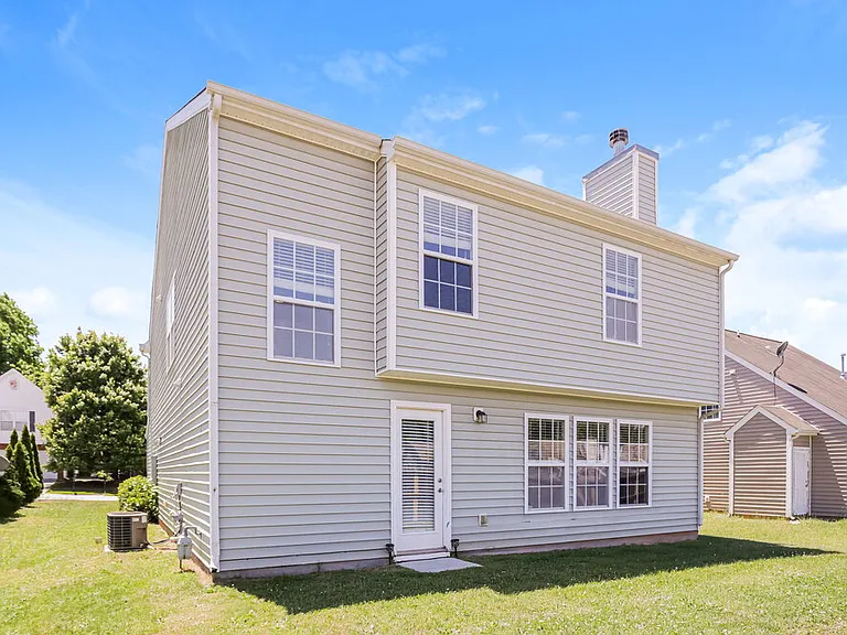 3771 Burtons Barn St — Photo 17
