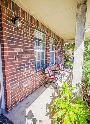 4th image of 20900 Derby Day Ave