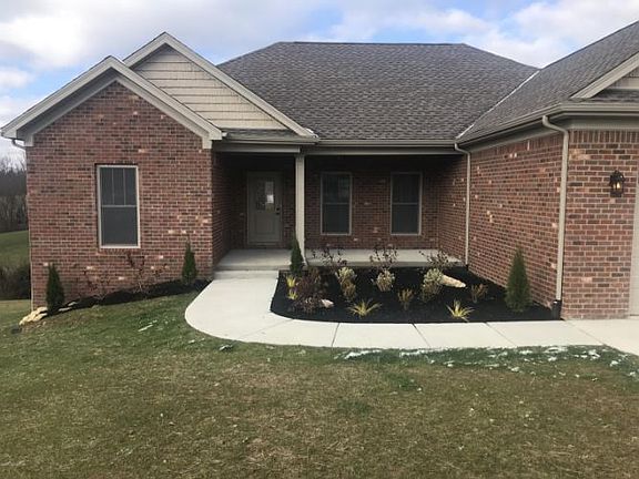 3rd image of 304 Reagan Dr