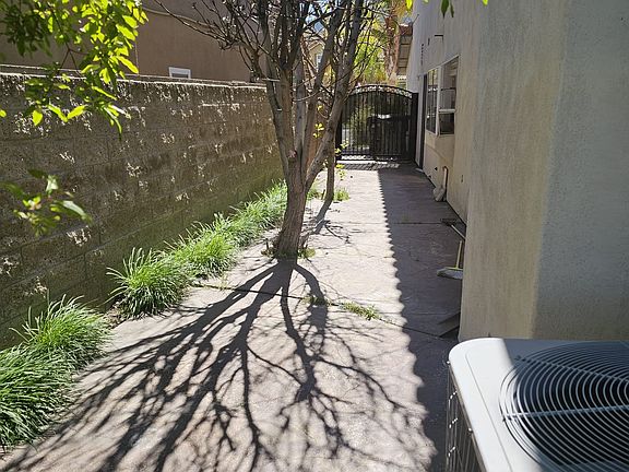3rd image of 2707 Via Cielo Dr