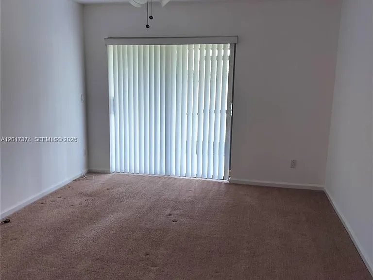 1001 Keystone Dr #F — Photo 6