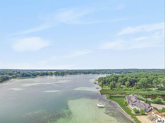 4th image of 462 Fox Lake Trl