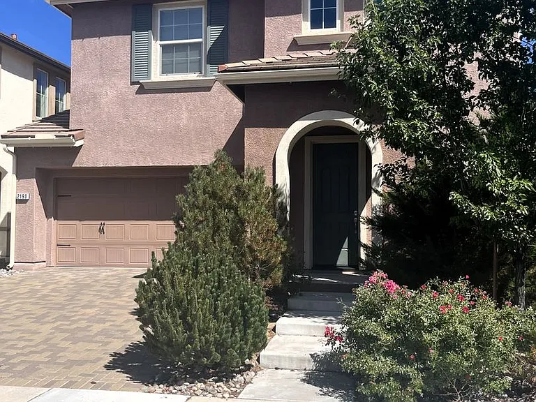 2140 Hope Valley Dr — Photo 1