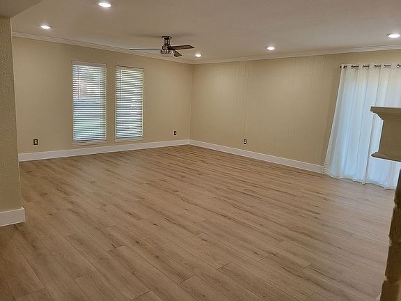 New windows & blinds entire