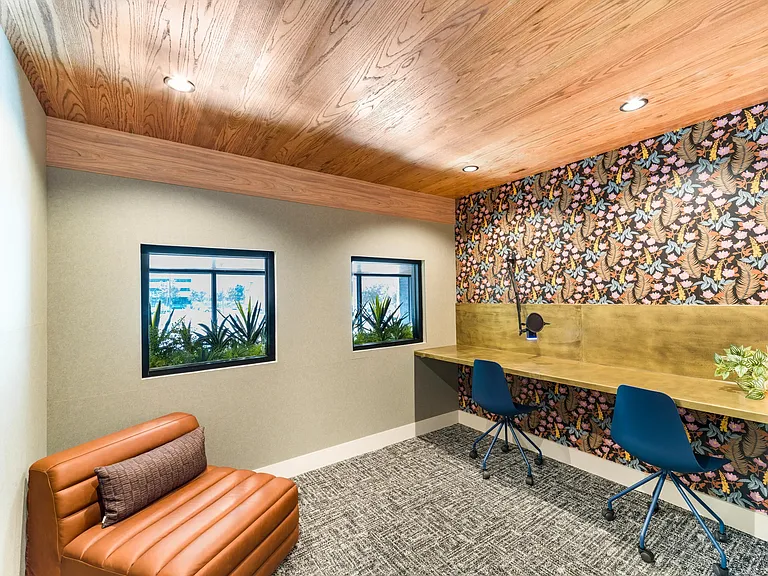 Stay productive in style at Modera St. Paul with coworking spaces designed for focus, just minutes from downtown Dallas offices and attractions.