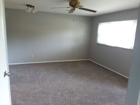 4th image of 4031 Barthel Ave