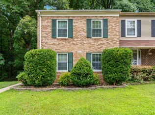 6414 Old Scotts Ct, Springfield, VA 22152