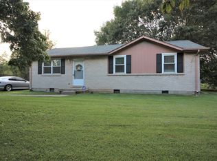 807 Powder Horn Dr, Smyrna, TN 37167