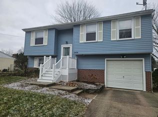 5458 E Celesteview Dr, Stow, OH 44224