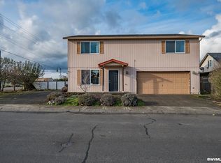 411 Black Walnut St, Gervais, OR 97026