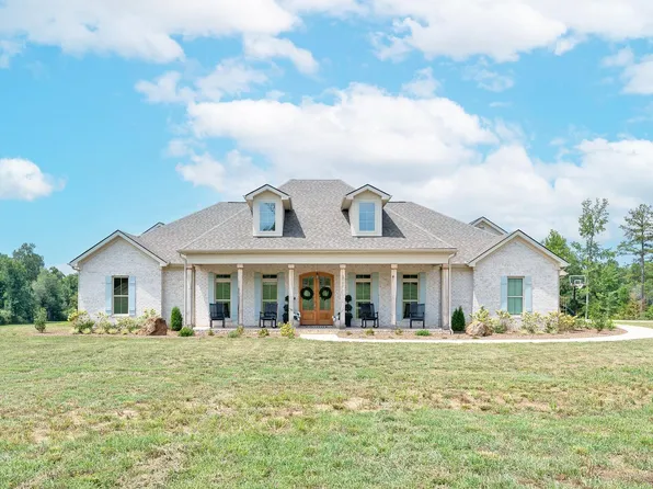 3301 Georgia Rd, Gray Court, SC 29645