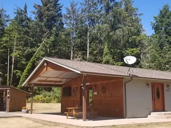 21555 V Ln, Ocean Park, WA 98640