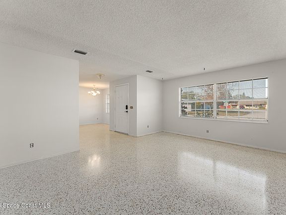 5th image of 3013 Telka Lynn Dr