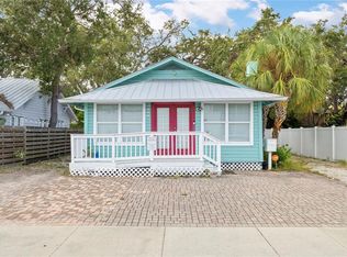 1950 Adams Ln, Sarasota, FL 34236