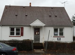 418 S Clinton St, East Orange, NJ 07018