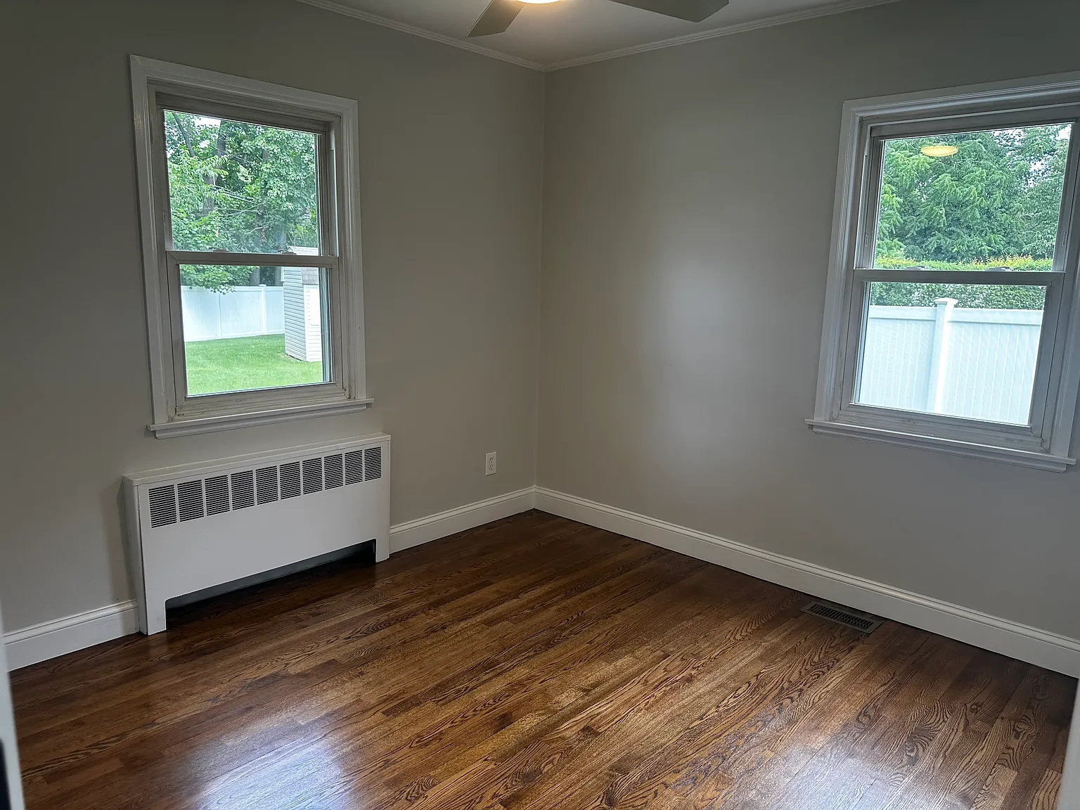 4 bed, 1800 sqft, $5,500 — Photo 4