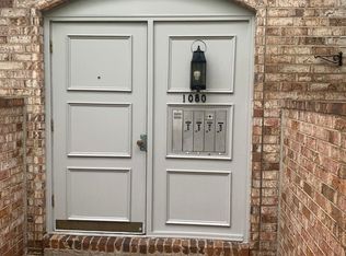 1080 Armstrong Mill Rd APT D, Lexington, KY 40517