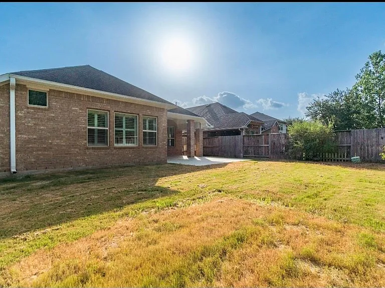 9615 Spring Ct — Photo 19