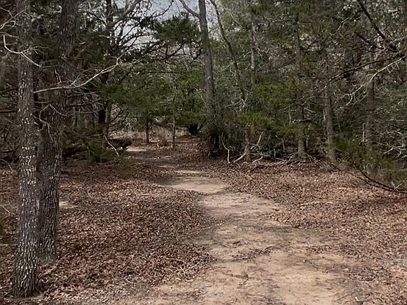 4th image of 7 S Old Potato Rd