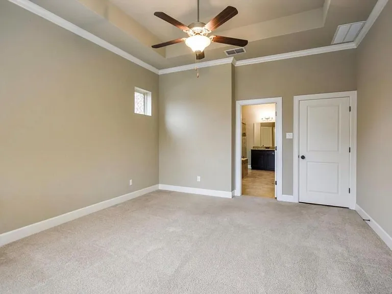 213 Simmons Dr — Photo 20