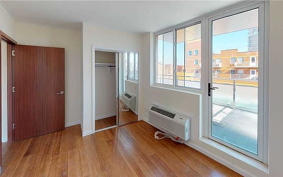 4th image of 82-76 116th St #2