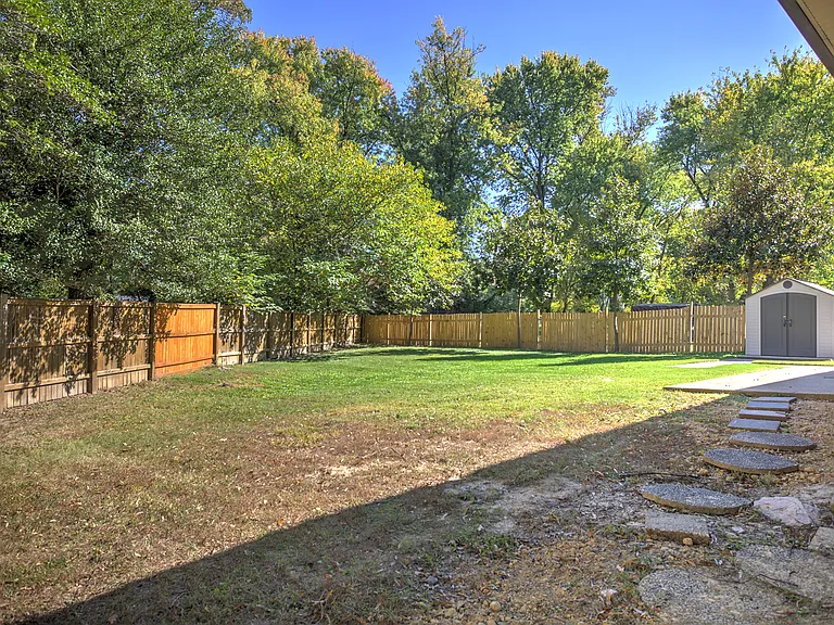 4227 University Dr — Photo 34