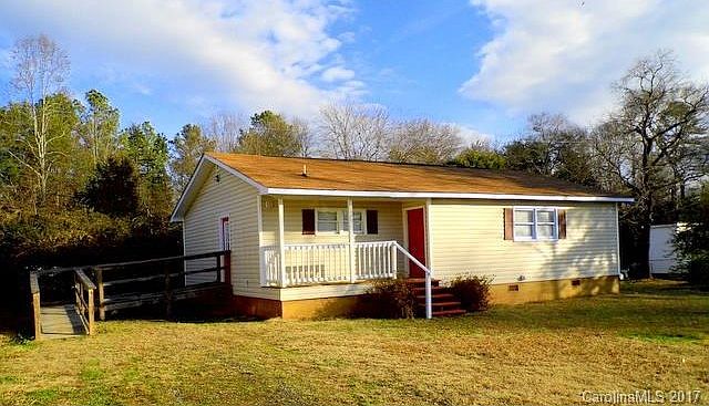 1st image of 135 Taswell Ln