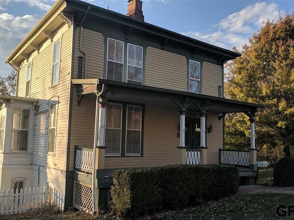 1st image of 424 N 6th St