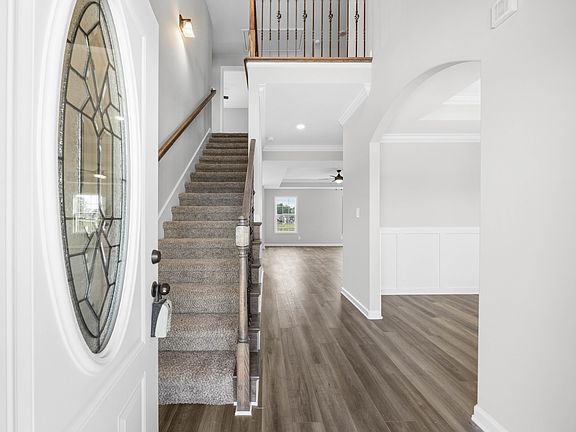 2nd image of 627 Marblewing Ct Lot 468