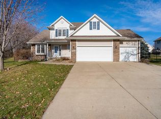 14809 Goodman Ct, Urbandale, IA 50323