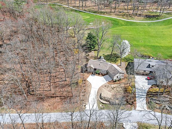 3rd image of 113 Prescott Ln